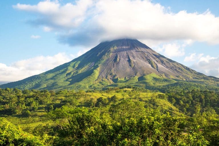 Volcans au Costa Rica
